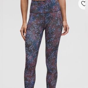 NWT Lululemon Wunder Train 25”